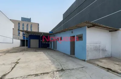 Barracão comercial de alto padrão em curitiba - santa cândida  5 salas, 3 banheiros, 6 vagas de garagem  290 m²