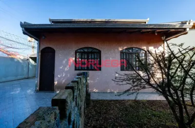 Casa com 2 quartos para alugar na avenida florianópolis, 500, cajuru, curitiba, 152 m2 por r$ 3.200
