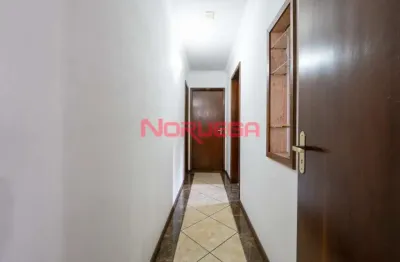 Apartamento à venda em Curitiba no bairro bigorrilho com 2 dormitórios, 1 suíte, sala, banheiro  e garagem