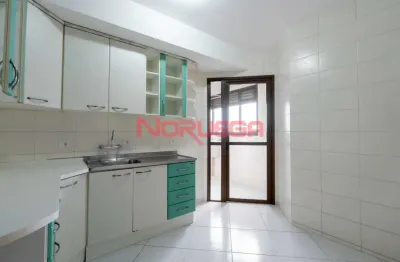 Apartamento com 3 quartos para alugar na Rua Estados Unidos, 1588, Bacacheri, Curitiba