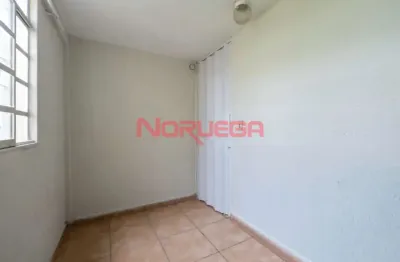 Apartamento com 2 quartos para alugar na Rua Nicolau Salomão, 862, Tingui, Curitiba