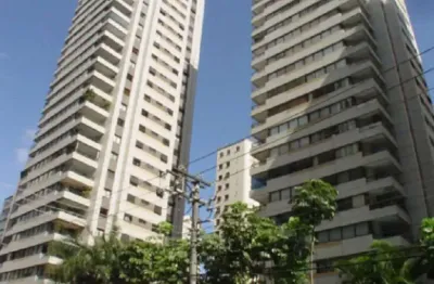 Apartamento com 160 m² de área útil, 4 dormitórios sendo 3 suítes, 3 vagas