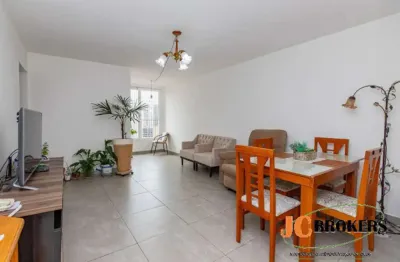 Apartamento com 75 m², 2 dormitórios, sala para 2 ambientes,1 vaga