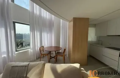 Apartamento duplex com 61m² de área útil, 1 dormitório, 1 vaga
