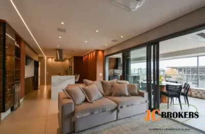 Apartamento com 140 m², 3 dormitórios, sendo 3 suítes, sala ampla para 2 ambientes, 2 vagas