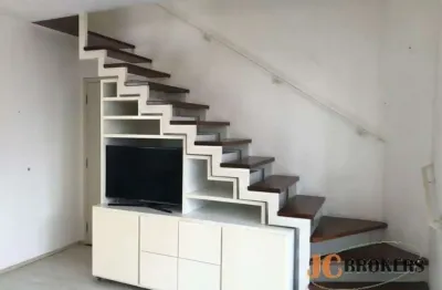 Apartamento duplex com 70m² de área útil,  2 suítes, 2 vagas