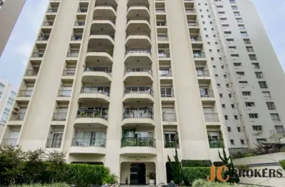 Apartamento com 158m² de área útil, 2 vaga de garagem, amplo living, terraço, 2 suítes