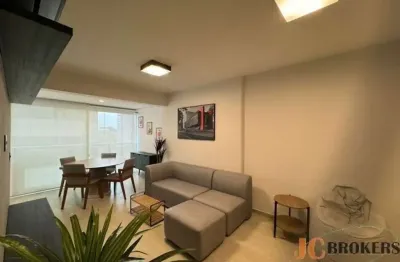 Apartamento mobiliado com 53m² de área útil, 1 dormitório, sem vaga de garagem