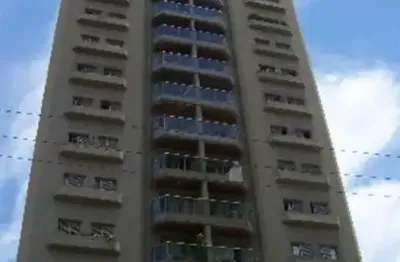 Apartamento com 76m² de área útil, 1 vaga, sala para 2 ambientes, varanda, 3 dormitórios, 1 suíte.
