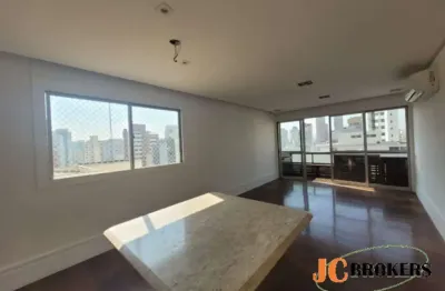 Apartamento com 145 m², 3 dormitórios, sendo 1 suíte, sala para 2 ambientes, varanda, 3 vagas