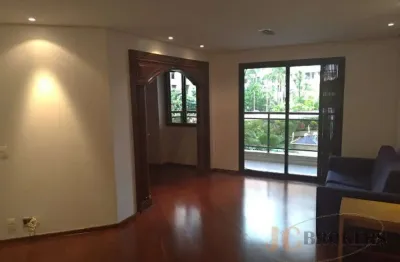 Apartamento com 120m², 2 vagas, ampla sala para 3 ambientes, varanda, 3 dormitórios, 1 suíte.