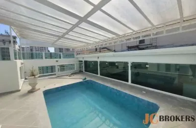Cobertura com 197m² de área útil, 3 dormitórios sendo 1 suíte, 2 vagas de garagem