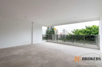 Apartamento com 181m² de área útil, 3 suítes, 2 vagas
