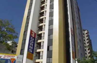 Apartamento com 93 m², living, varanda, 3 dormitórios sendo 1 suíte, 2 vagas, 3 banheiros.