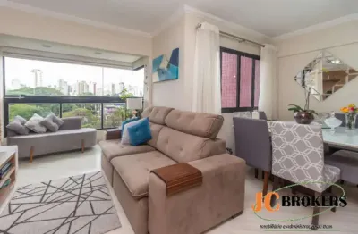 Apartamento com 110 m², 4 dormitórios, sendo 2 suítes, sala para 2 ambientes, 3 vagas