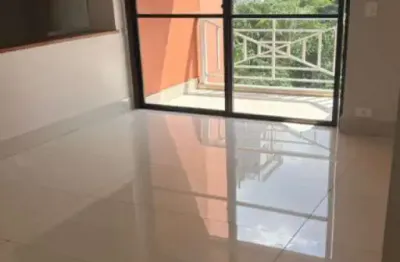 Apartamento com 180 m², 3 dormitórios, sendo 3 suítes, sala para 2 ambientes, 3 vagas