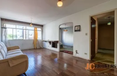 Apartamento com 105 m² de área útil,  3 dormitórios sendo 1 suíte, 1 vaga
