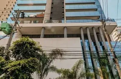 Apartamento mobiliado com 192 m², 3 suítes, 4 vagas