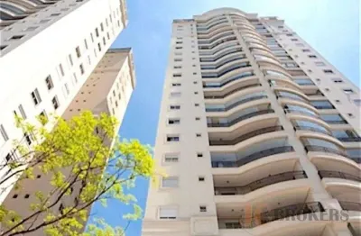 Apartamento mobiliado, com 156 m² de área útil, 3 dormitórios, sendo 3 suítes, 2 vagas