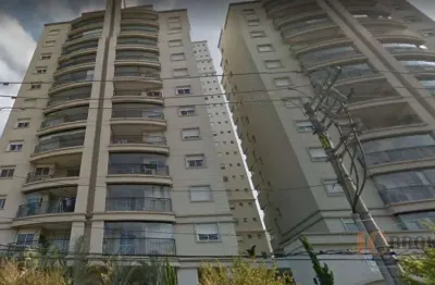 Apartamento com 102m² de área útil, 2 vagas, varanda com churrasqueira, 3 dormitórios, 1 suíte.
