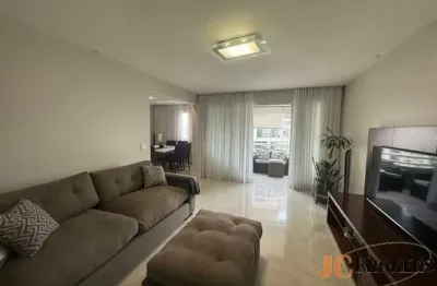 Apartamento reformado com 104m²,  3 dormitórios, sendo 1 suíte, 2 vagas