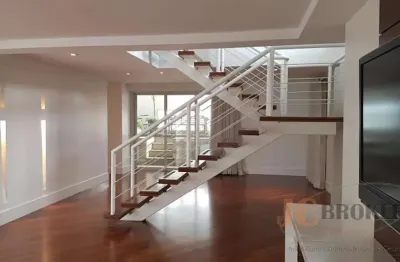 Cobertura com 292m² de área útil, 4 dormitórios sendo 2 suítes, 4 vagas