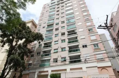 Apartamento, 67m² de área útil, 1 vaga, varanda, 2 dormitórios sendo 1 suíte.
