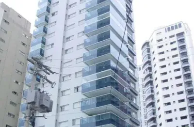 Apartamento 182m² de área útil, 4 dormitórios sendo 3 suítes, 4 vagas.