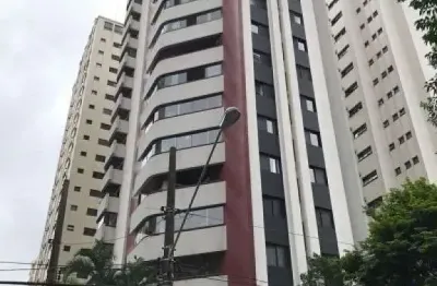 Apartamento com 106 m², amplo living, 3 dormitórios sendo 1 suíte, amplo terraço e 2 vagas.