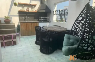 Linda cobertura duplex com 137m² de área útil, 2 dormitórios sendo 1 suíte e 2 vagas.