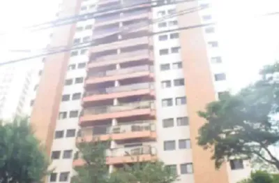 Apartamento com 129 m² de área útil, 4 dormitórios sendo 2 suítes, 3 vagas