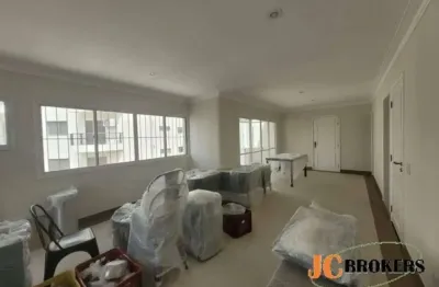 Cobertura duplex com 200 m², 3 dormitórios sendo 1 suíte, amplo living para 3 ambientes, 2 vagas
