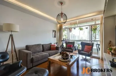 Apartamento com 182m², 4 dormitórios sendo 2 suítes, 2 vagas.