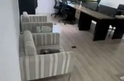 Sala comercial para alugar na Avenida Ibirapuera, 2033, Moema, São Paulo