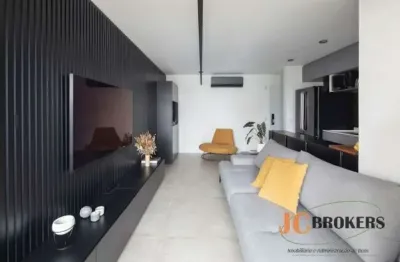 Apartamento com 71m² de área útil, 2 dormitórios sendo 1 suítes e 1 vaga