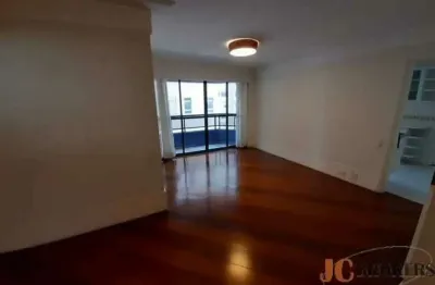 Apartamento com 115m² de área útil, sala, varanda, 3 dormitórios sendo 1 suíte, 2 vagas