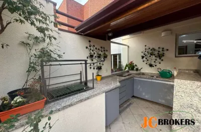 Cobertura duplex com 250 m², terraço gourmet, 4 suítes, amplo living para 2 ambientes, 3 vagas