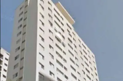 Apartamento com 93m² de área útil, ótimo living, 3 dormitórios, 1 suíte, 1 vaga.
