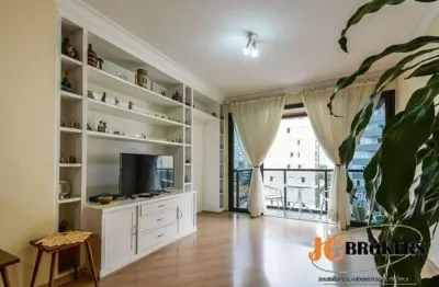 Apartamento com 115 m², 3 dormitórios sendo 1 suíte, living para 2 ambientes, 2 vagas