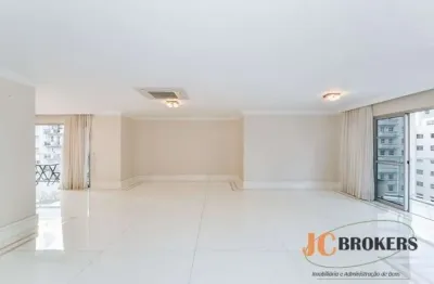 Apartamento com 170m², 3 dormitórios sendo uma suíte, 2 vagas