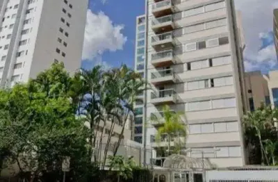Apartamento com 115m², 2 dormitórios sendo 1 suíte, 1 escritório, banheiro de serviço e 3 vagas.