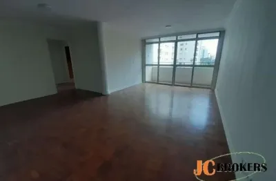 Apartamento com 100 m², 2 dormitórios, sala para 2 ambientes, varanda, 1 vaga