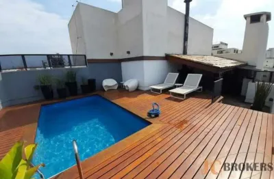 Cobertura com 370m² de área útil, 4 dormitórios sendo 2 suítes (master com closet), 5 vagas