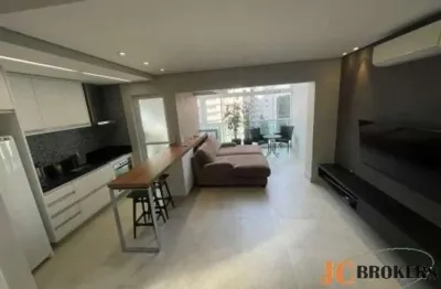 Apartamento com 83m² de área útil, 2 dormitórios sendo 1 suíte, 2 vagas