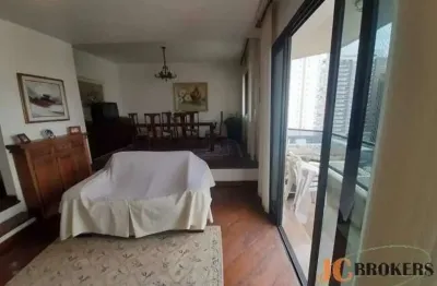 Excelente apartamento com 170m2 ,  4 dormitórios sendo 1 suíte,  2 vagas