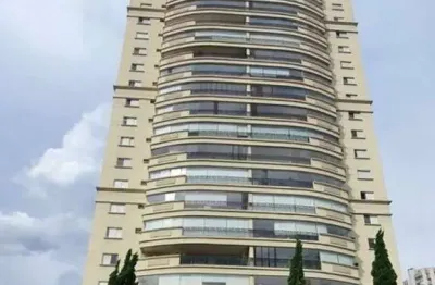 Apartamento com 170m² de área útil, 3 dormitórios sendo 3 suítes, 3 vagas