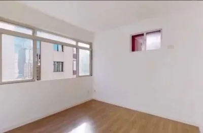 Apartamento com 45m², 1 dormitorio sendo suite com ar condicionado, 1 vaga.
