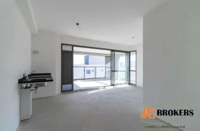 Apartamento com 100 m², 3 dormitórios, sendo 3 suítes, varanda ampla, 2 vagas