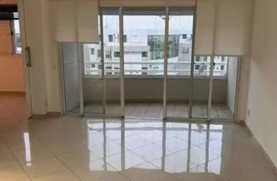 Apartamento com 104m² de área útil, 3 dormitórios sendo 1 suíte, 2 vagas