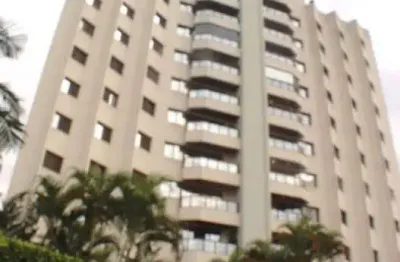 Apartamento com 130 m²,  3 dormitórios, sendo 2 suítes, 2 vagas